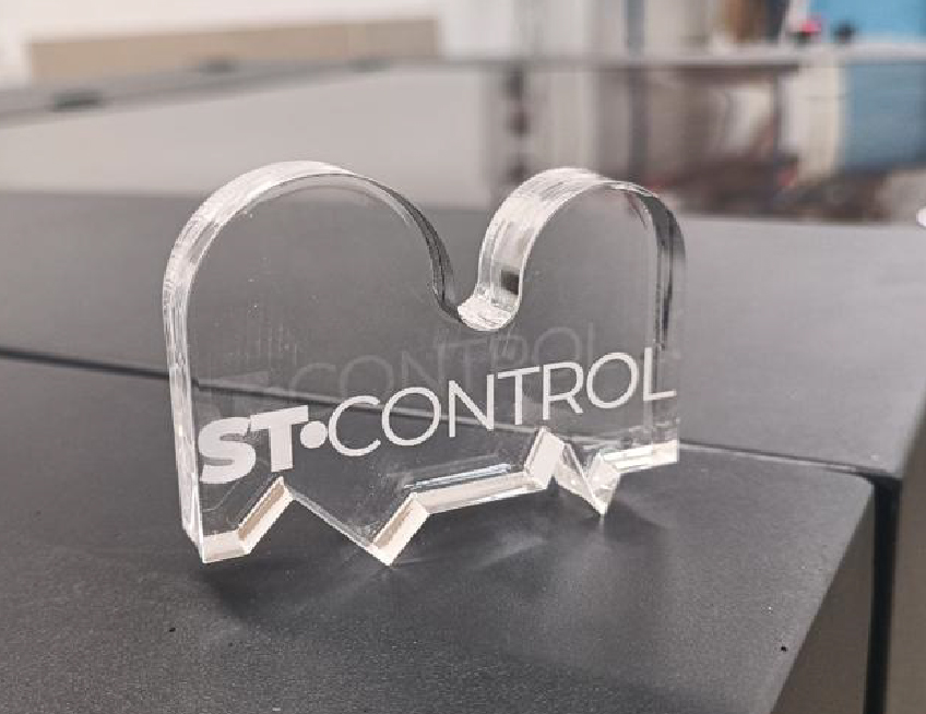 Aplicações ST Control em gravação laser